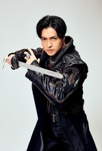 「牙狼＜GARO＞ 東ノ界楼」栗山航・南里美希・こだまたいち・宮原華音の役衣装が解禁