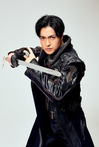 ドラマ「牙狼＜GARO＞ 東ノ界楼」から、栗山航演じる主人公・道外流牙