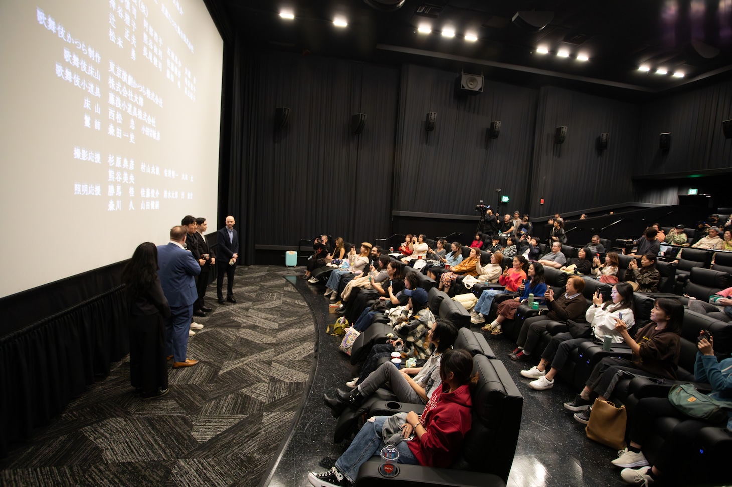 Universal Cinema AMC at CityWalk Hollywoodで行われた「国宝」舞台挨拶の様子