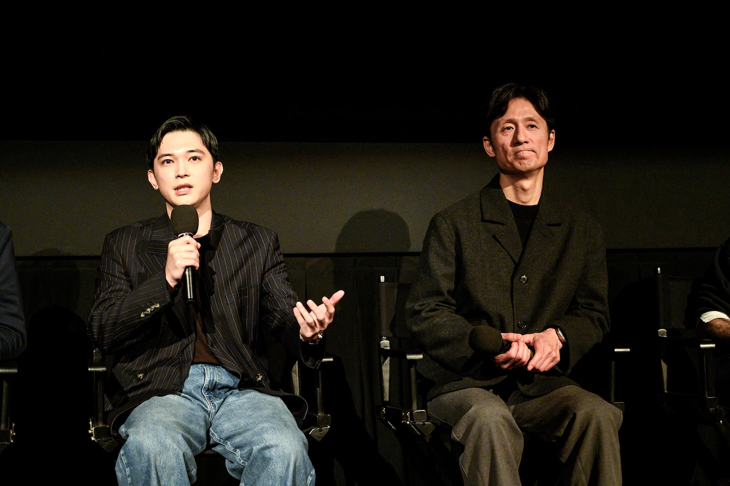 Angelika Film Centerで行われた「国宝」舞台挨拶の様子。吉沢亮（左）と李相日（右）