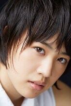 デビュー当時の石橋静河