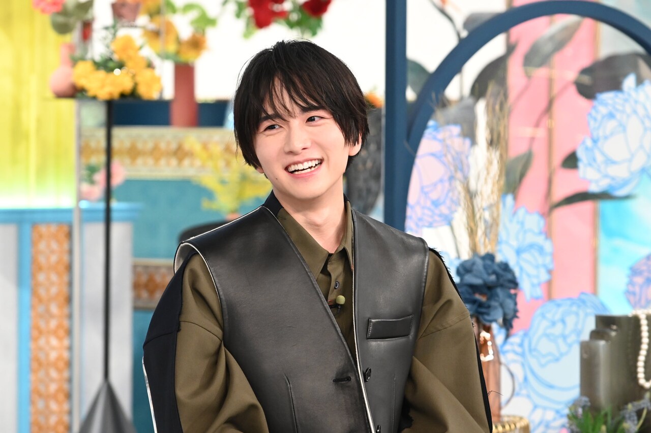 板垣李光人「A-Studio+」で高橋文哉とのディズニーデート回想、関係性は“太陽と月”