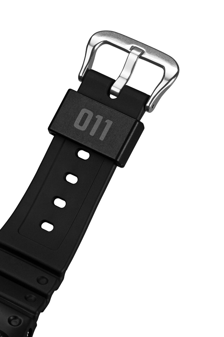 Netflixシリーズ「ストレンジャー・シングス 未知の世界」とG-SHOCKのコラボレーションモデル「DW-5600STT」の遊環イメージ。主人公イレブンの数字表記である「011」がデザインされた