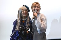 左から鎌田英怜奈、宮部のぞみ