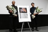 坂本龍一のドキュメンタリー映画「Ryuichi Sakamoto: Diaries」公開記念舞台挨拶の様子。左から田中泯、大森健生