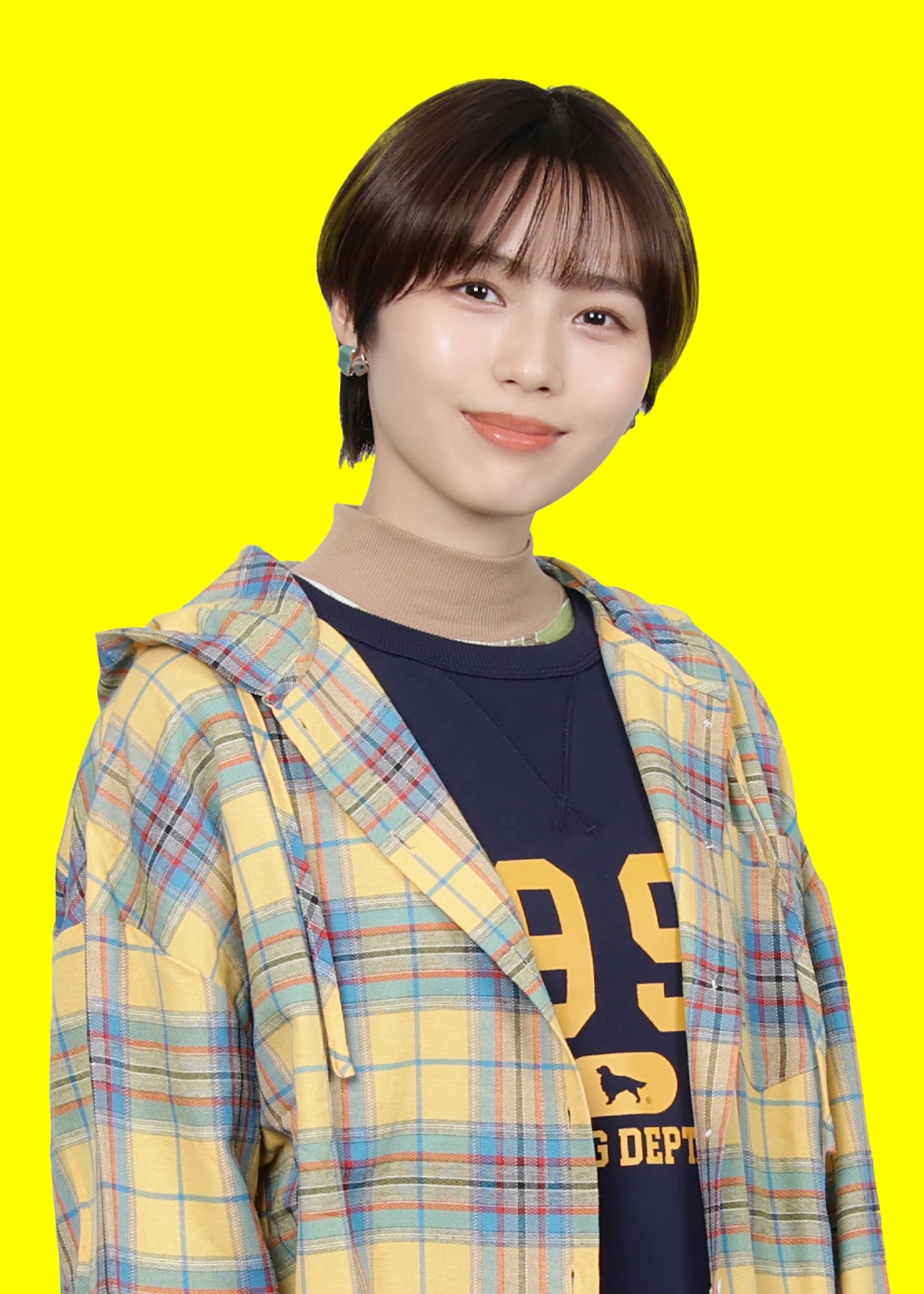 遠藤夏美役の秋田汐梨