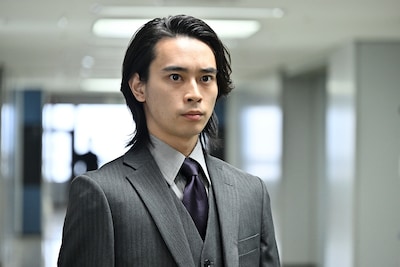 寄居俊役の藤田ハル