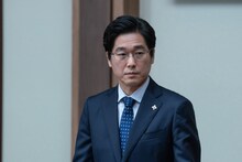 ドラマ10「テミスの不確かな法廷」より、山崎樹範演じる古川真司