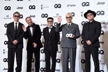 吉沢亮と高橋文哉が“挑戦の年”を振り返る、GQアワード授賞式に登場