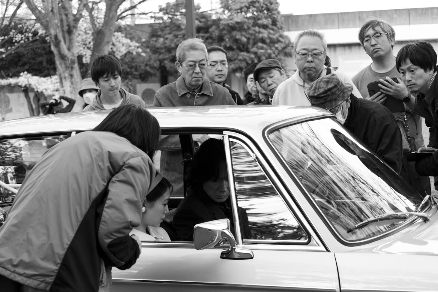 「星と月は天の穴」メイキング写真。矢添の愛車BMW2002シリーズは吉行淳之介が実際に乗っていた車種