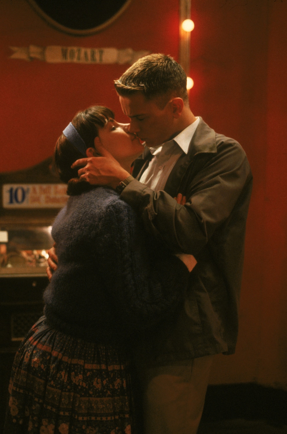 「恋のドッグファイト」場面写真