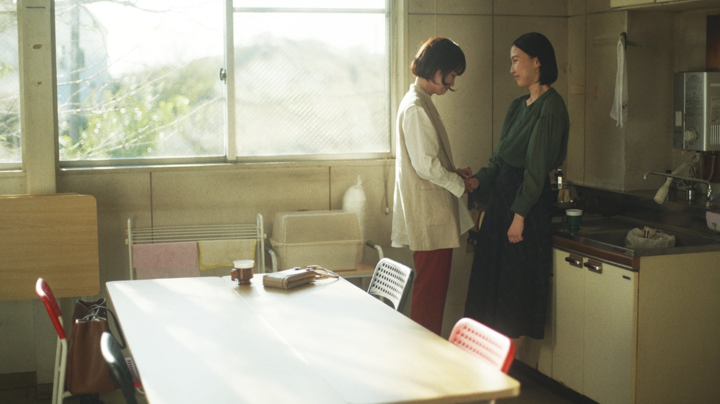 「藍反射」場面写真