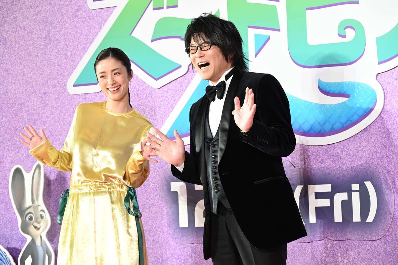 映画「ズートピア2」前夜祭イベントにて、日本版声優の上戸彩（左）と