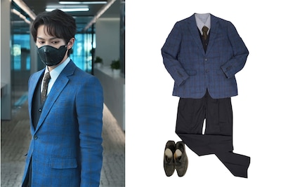 左からジュン（SEVENTEEN）演じる胡楓、胡楓の衣装