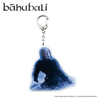 「バーフバリ」×プレミアムバンダイ アクリルキーホルダー（カッタッパ / 税込1430円）