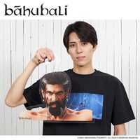 「バーフバリ」×プレミアムバンダイ お顔ハンガー（バラーラデーヴァ / 税込7700円）