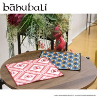 「バーフバリ」×プレミアムバンダイ モチーフハンドタオル（全2種 / 各税込1100円）