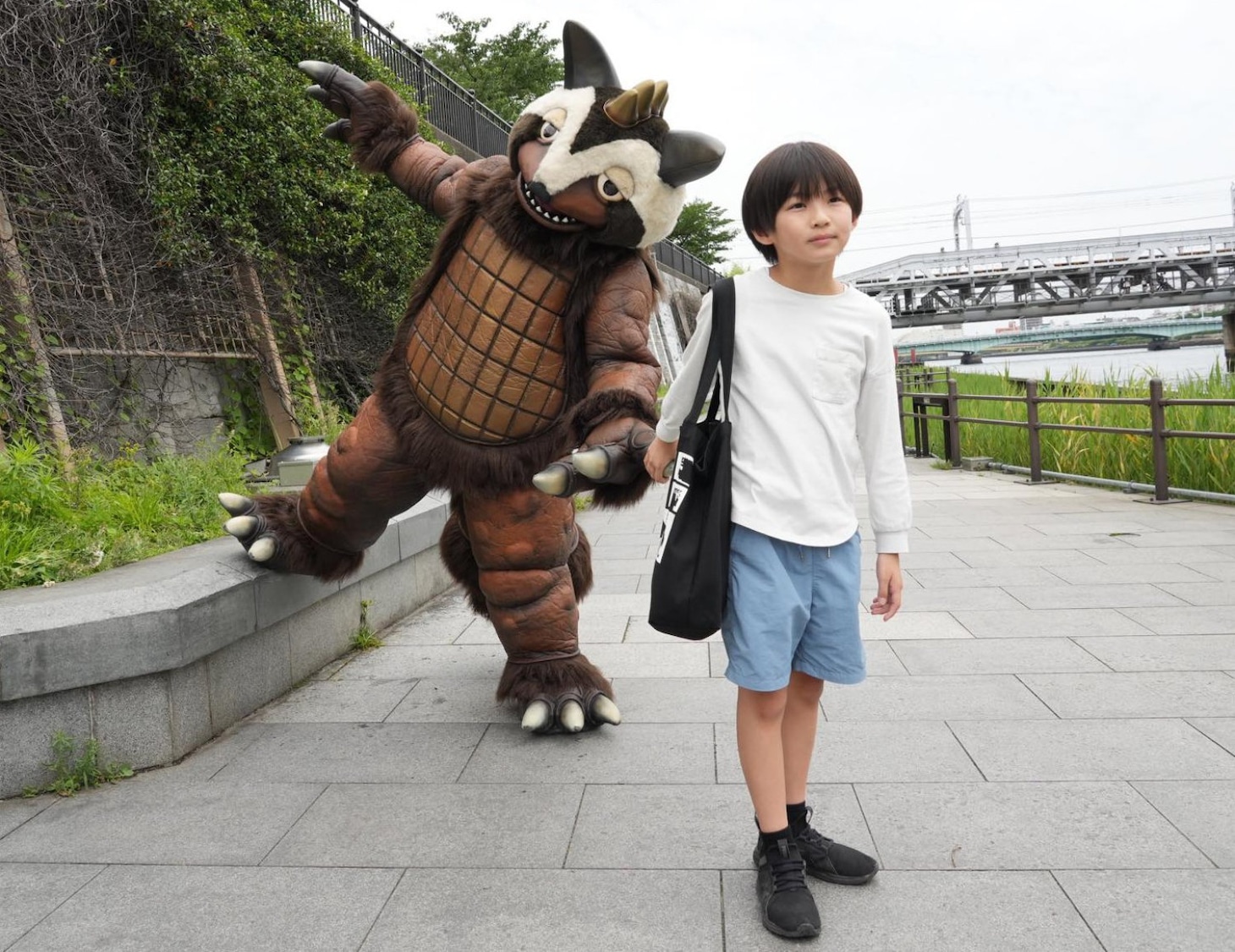 「怪獣天国」場面写真