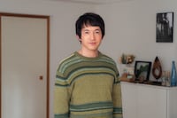 第2話「トイレットペーパーレース」で明吉を演じる浅利陽介