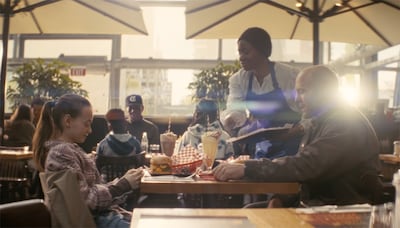 「ワーキングマン」場面写真