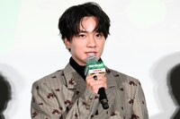 楡井秋彦役の木戸大聖