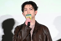 蘇枋隼飛役の綱啓永