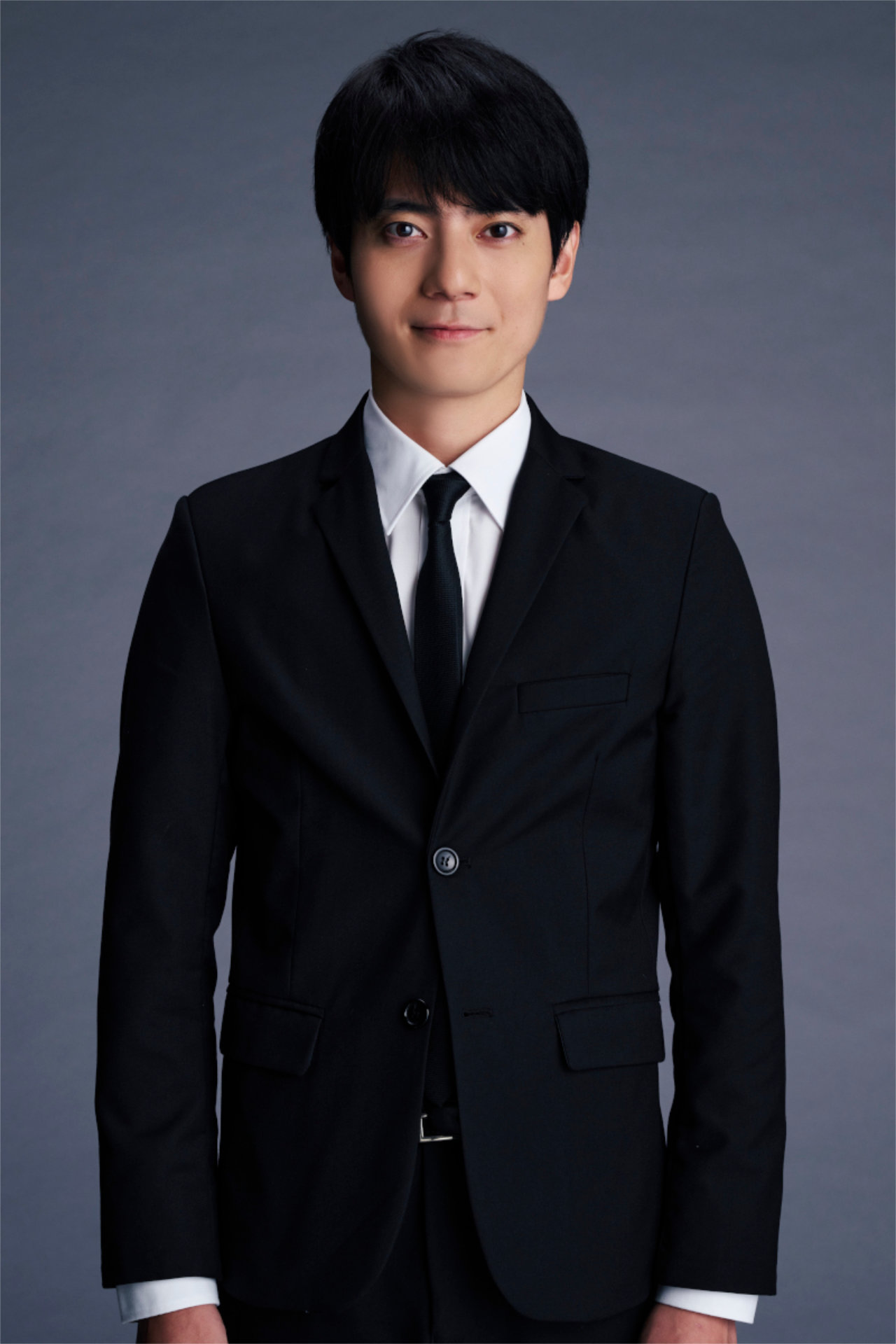 「終のひと」で葬儀の世界に飛び込むサラリーマン・梵孝太郎を演じる西山潤