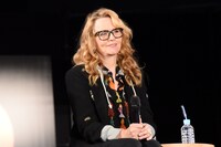 リー・トンプソン