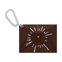 豊田裕大がデザインしたカラビナ付きミニポーチ（ブラウン）