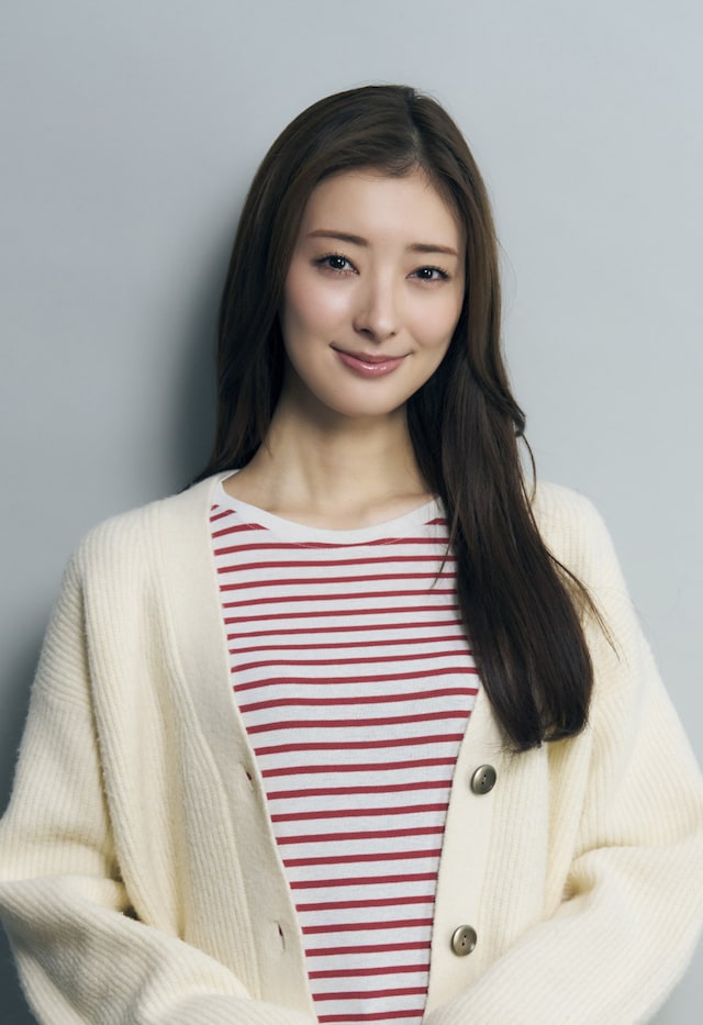 新ドラマ「この愛は間違いですか～不倫の贖罪」で主演を務める宮本茉由