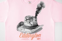 「エディントンへようこそ」日本オリジナルTシャツ（フロストピンク / 税込7700円）