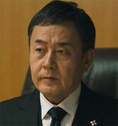 ドラマ10「テミスの不確かな法廷」より、小木茂光演じる結城英俊