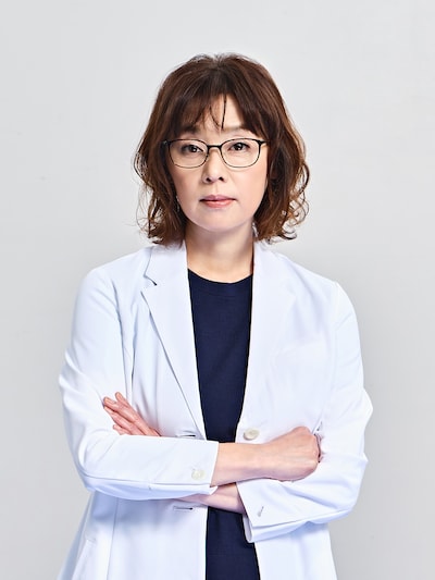 大塚寧々が演じるお台場湾岸医療センターの院長・大河原嗣子役