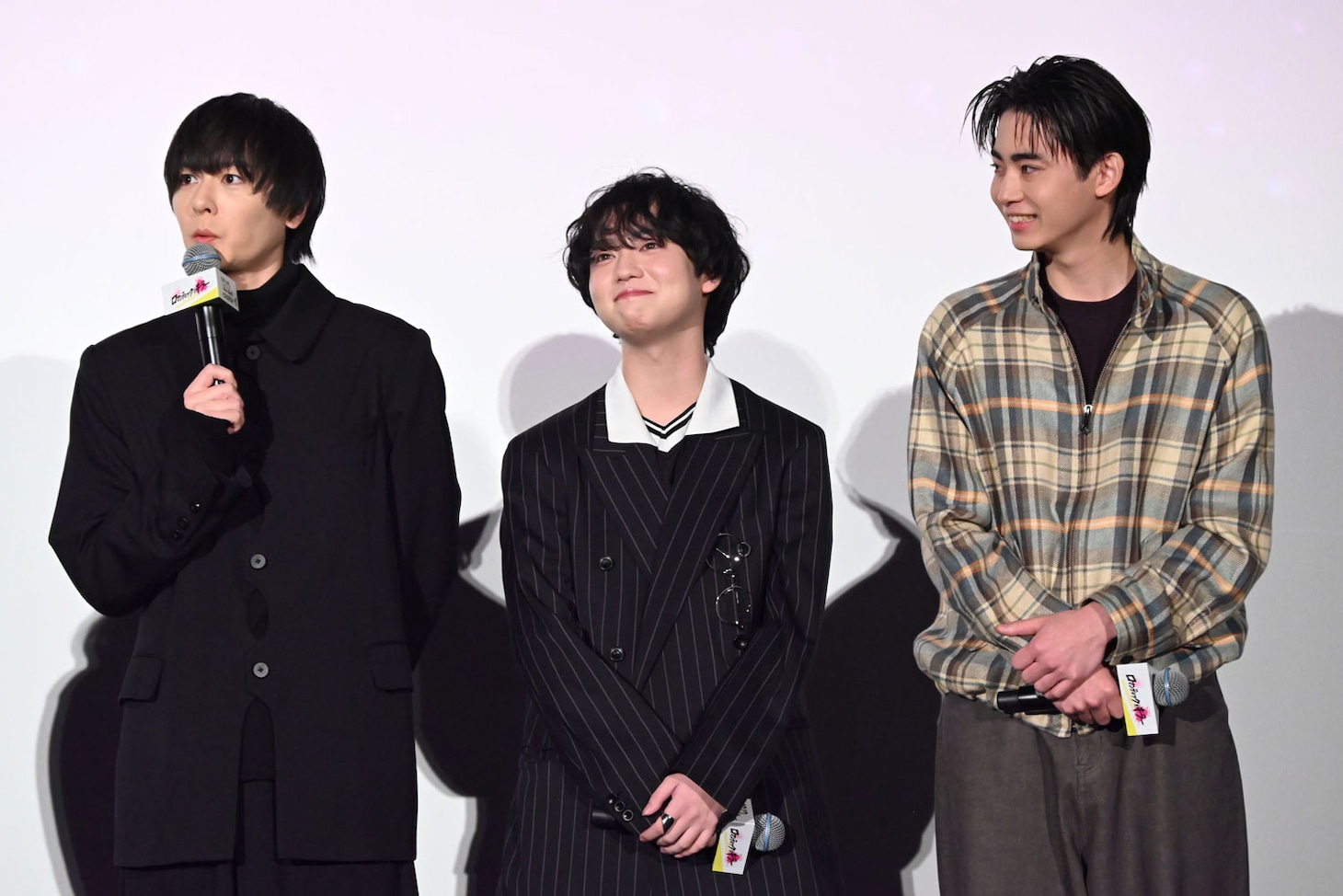 左から犬飼貴丈、ゆうたろう、豊田裕大