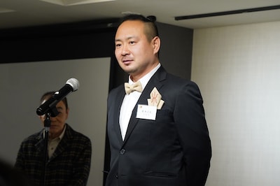 「連続ドラマW ゴールデンカムイ ―北海道刺青囚人争奪編―」の装飾担当である松本吉正