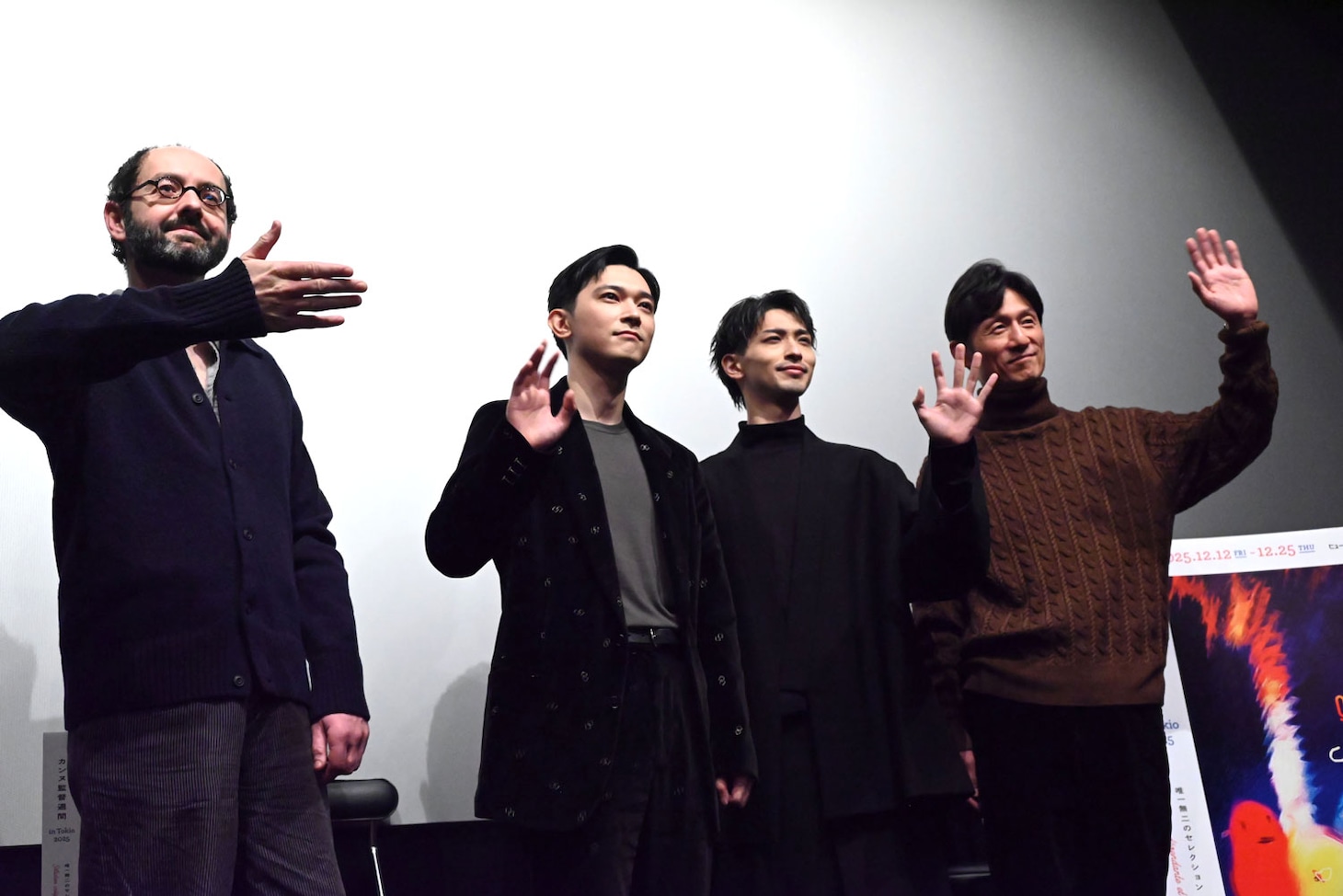 左からジュリアン・レジ、吉沢亮、横浜流星、李相日