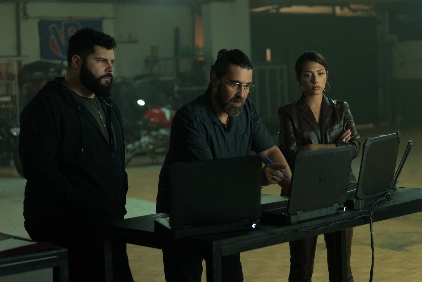 「アウトローズ」新場面写真