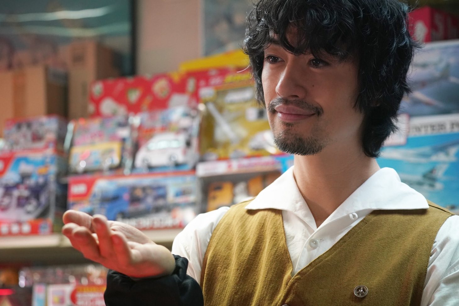 「殺手#4」場面写真。斎藤工演じる坂本