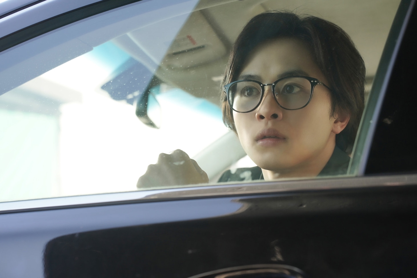 「殺手#4」場面写真。草川拓弥演じる藤原