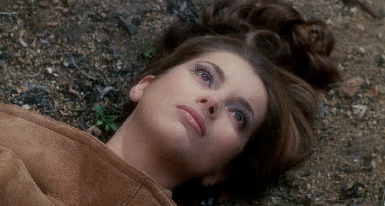 「女鹿」場面写真