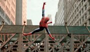 「スパイダーマン2」場面写真 ©2004 Columbia Pictures Industries, Inc. All Rights Reserved. | MARVEL and all related character names: © & ™ 2021 MARVEL.