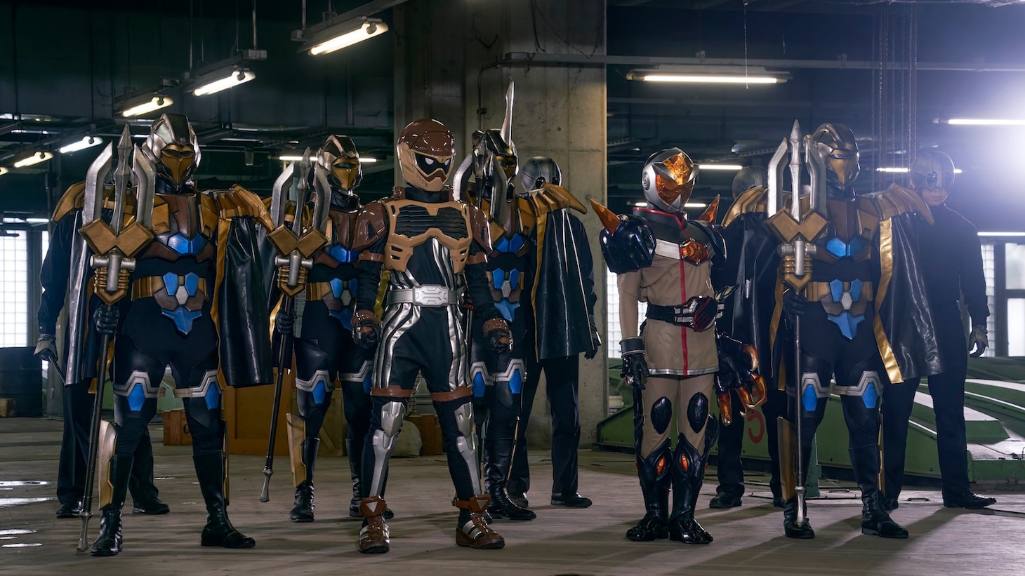 「仮面ライダーアインズ withガールズリミックス」場面写真