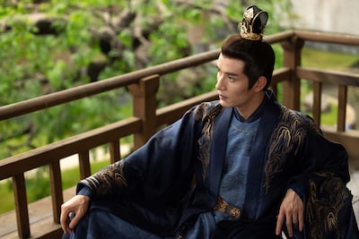 中国ドラマ「墨雨雲間（ぼくううんかん）～美しき復讐～」などで知られ、近年、悪役のバイプレイヤーとして存在感を増しているワン・シーチャオ（汪汐潮）が瑞王の異母兄弟・豫（よ）王役で参加。「めぐり逢いの花婿」でも物語に鋭い陰影を差し込んでいる