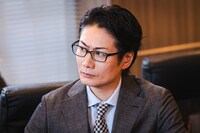 「こちら予備自衛英雄補?!」より、戸次重幸演じる研究員の水野学