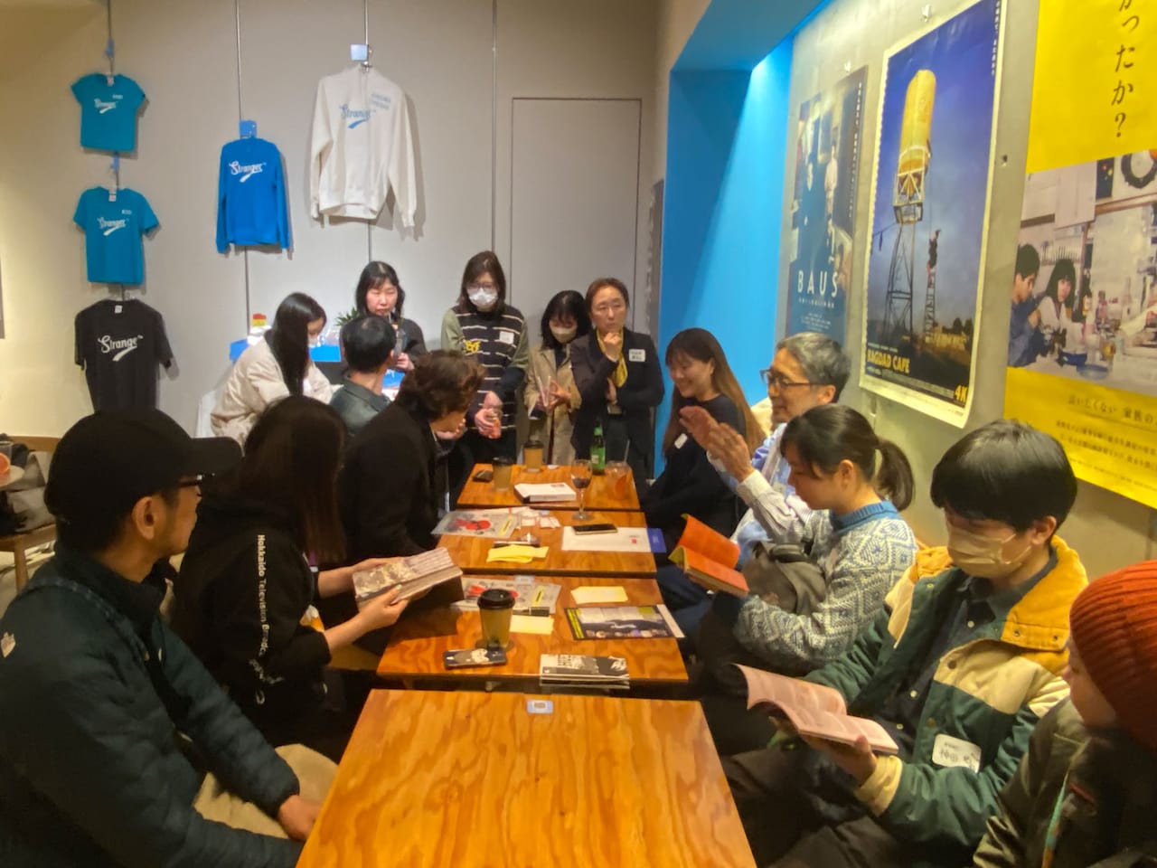 第4回「コマ撮り座談会」の様子。「オオカミの家」上映後、ゲストの山下泰司を囲んだ座談会が行われた