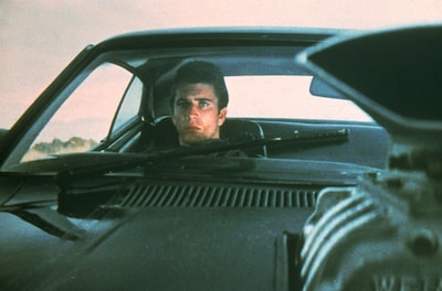 「マッドマックス」場面写真 ©1980 Warner Bros. Entertainment Inc. All Rights Reserved