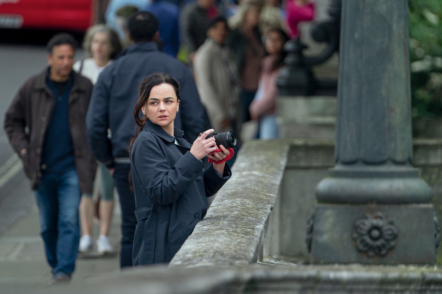 ドラマ「ナイト・マネジャー」シーズン2 場面写真