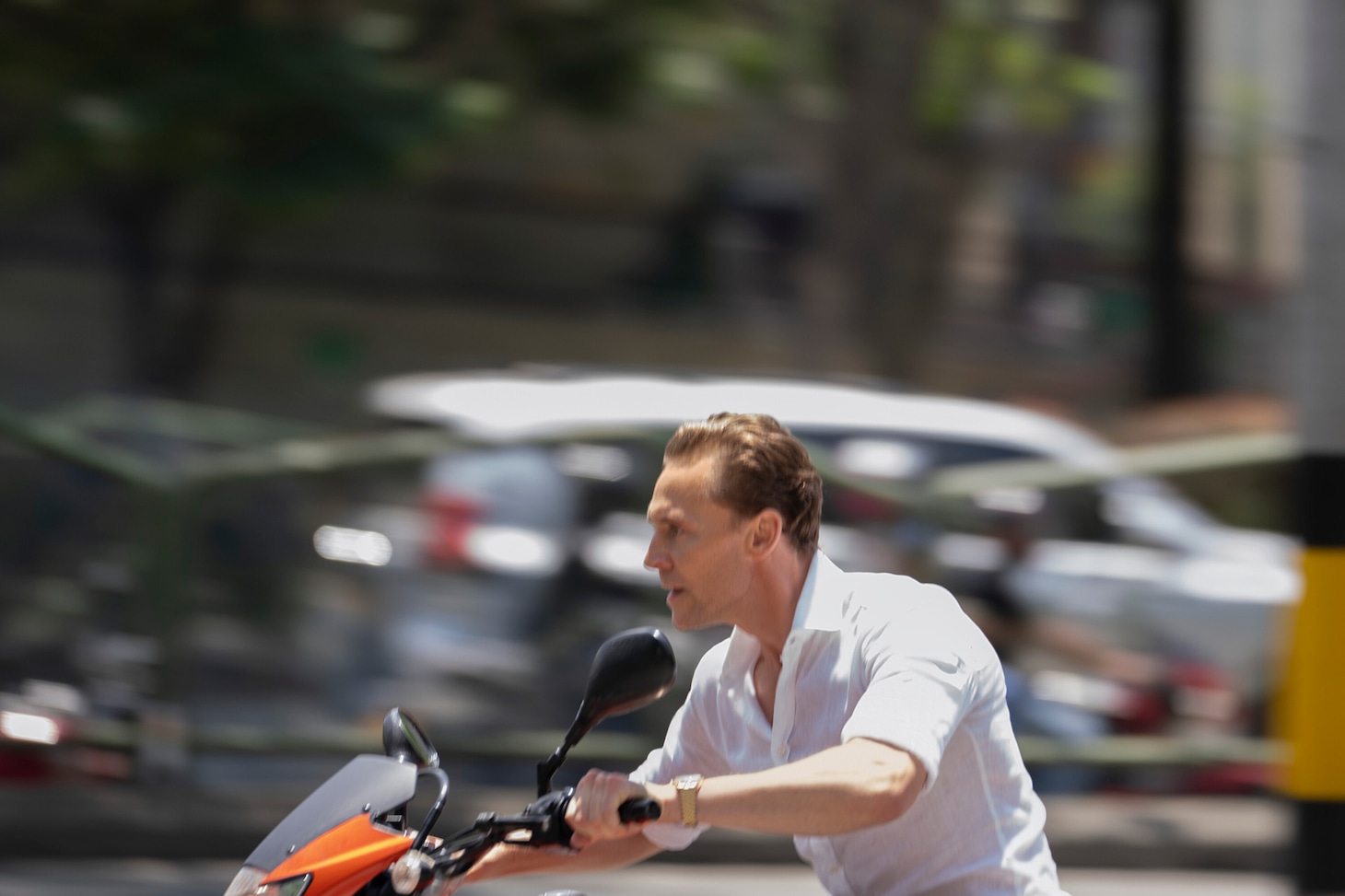 ドラマ「ナイト・マネジャー」シーズン2 場面写真