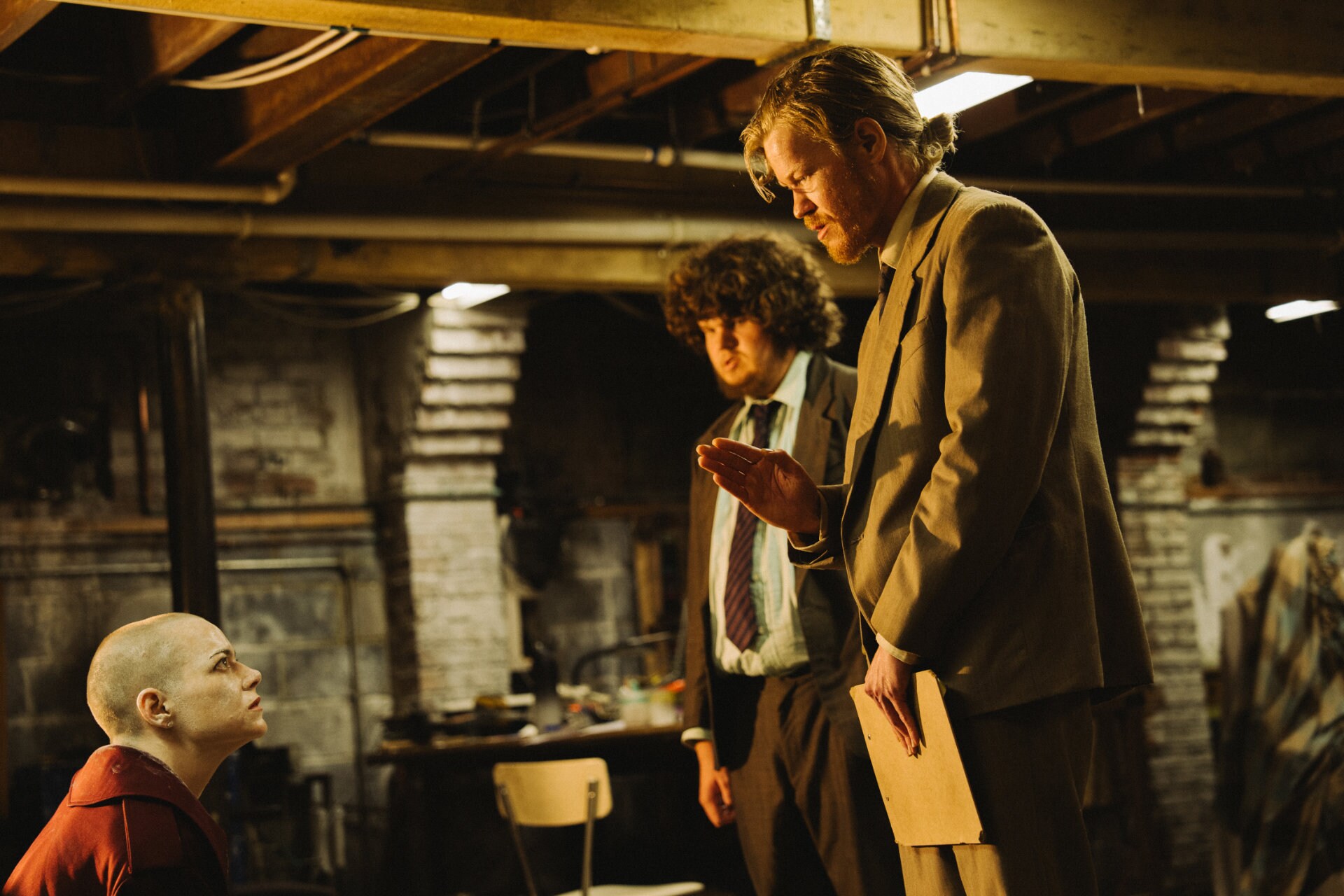 ブゴニア」アートポスター6種解禁、ヨルゴス・ランティモスによる“60秒
