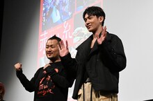 左からギデンズ・コー（九把刀）、クー・チェンドン（柯震東）